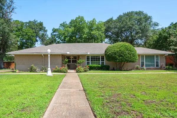 1215 Columbia Circle, Corsicana, TX 75110