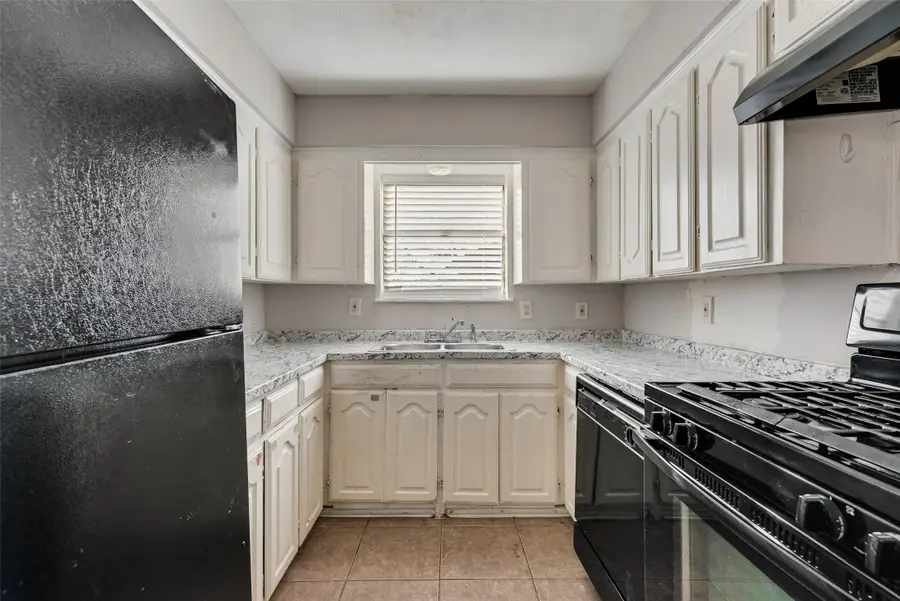 310 Katherine Court, Duncanville, TX 75137 - #3