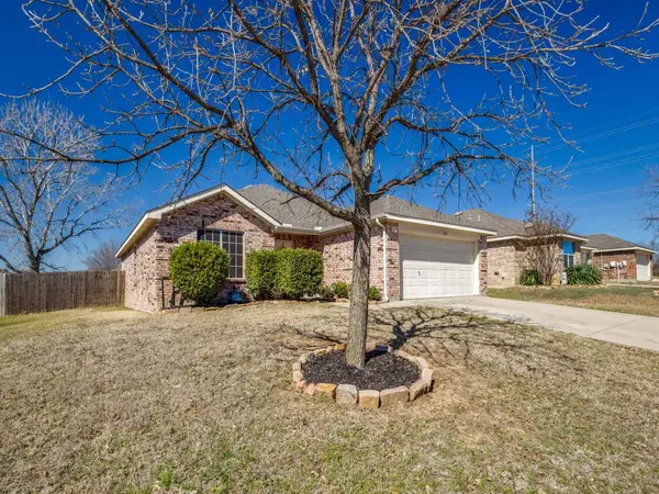 3705 Northpointe Drive, Denton, TX 76207