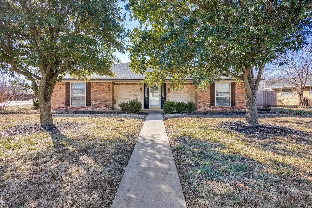 704 W Oak Street, Celina, TX 75009 - #1