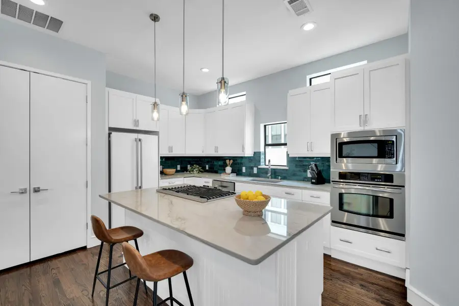 2119 Albany Street, Dallas, TX 75201 - #2