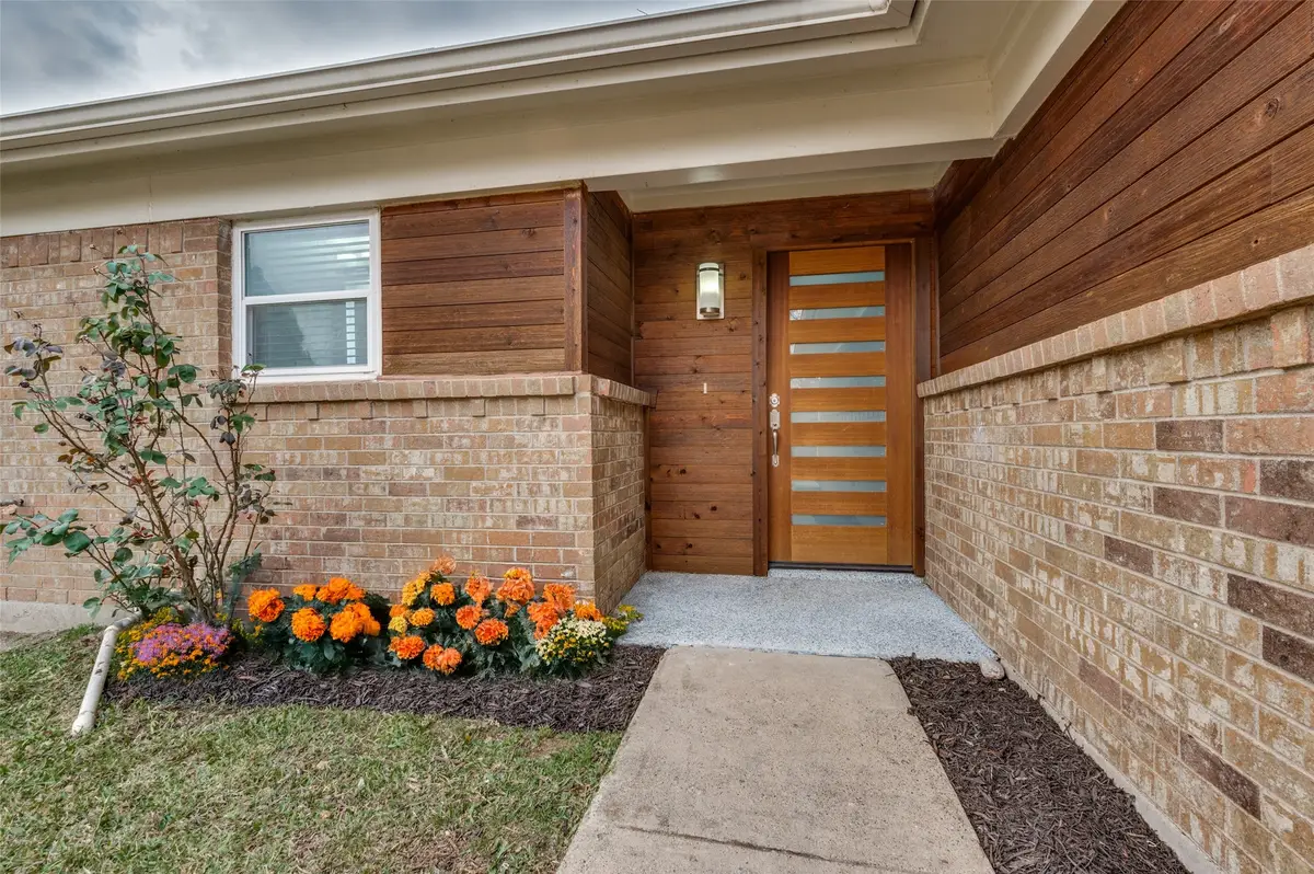 2507 Hightrail Drive, Carrollton, TX 75006 - Image #1