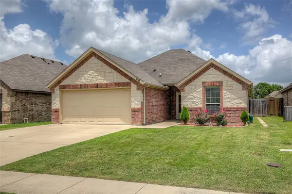 126 Comanche Drive, Greenville, TX 75402