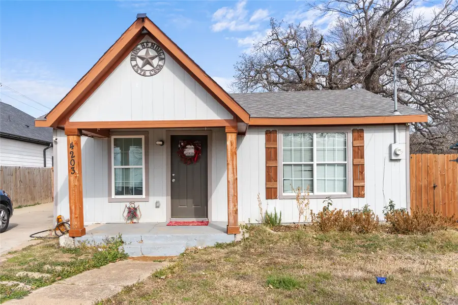 4203 Avenue M, Fort Worth, TX 76105 - #2
