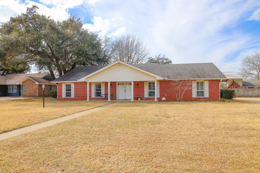 4 Circle Drive, Teague, TX 75860 - #2