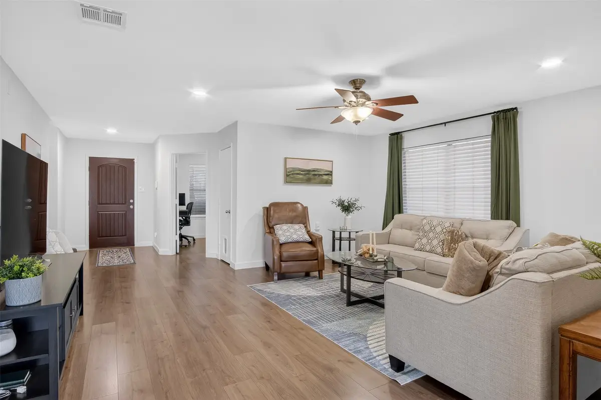 198 Brandie Mac Lane, Waxahachie, TX 75165 - #1