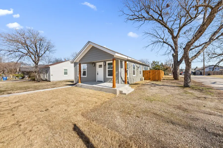 2330 Idaho Avenue, Dallas, TX 75216 - #2