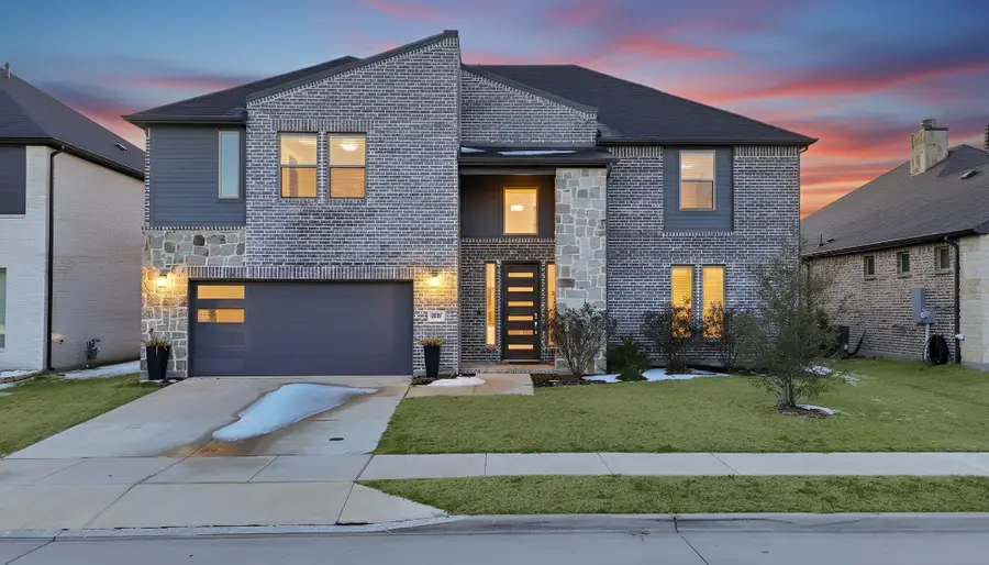 449 Beechwood Drive, Lavon, TX 75166 - Image #2