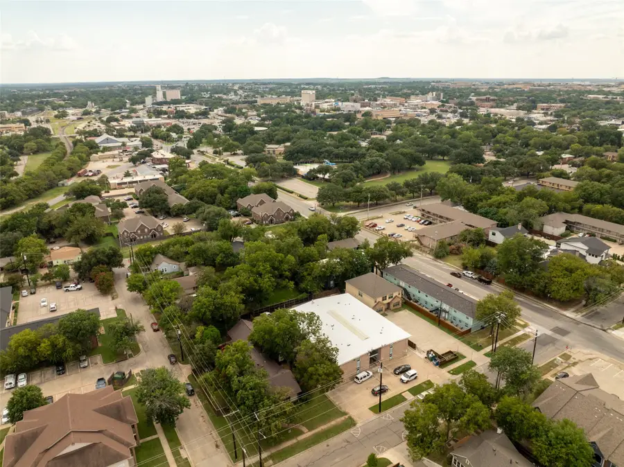 510 Texas Street #14, Denton, TX 76209 - Image #2