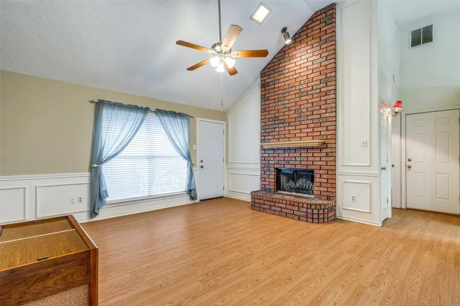 1527 Ranchview Lane, Carrollton, TX 75007 - #3