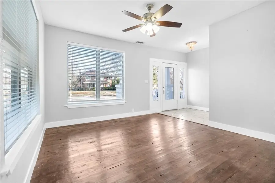 419 W 5th Street, Bonham, TX 75418 - #2