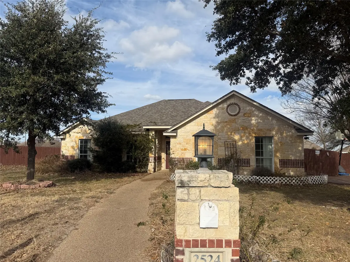 2524 Riders Way, Woodway, TX 76712 - #1