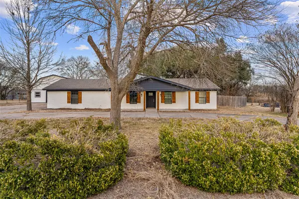 903 S Old Temple Road, Lorena, TX 76655