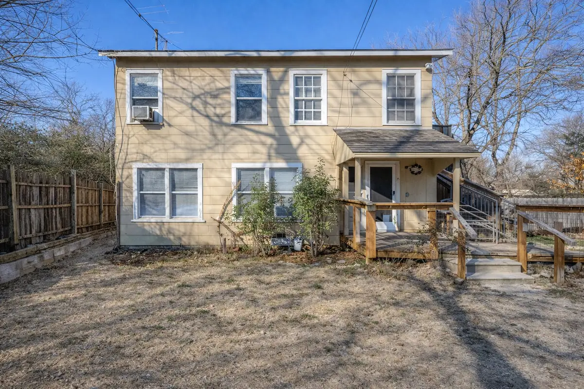 211 E Sherman Drive, Denton, TX 76209 - Image #1