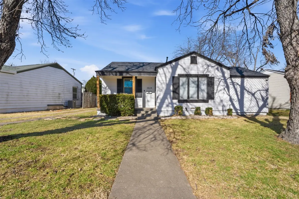 3824 Desert Ridge Drive, Fort Worth, TX 76116 - #1