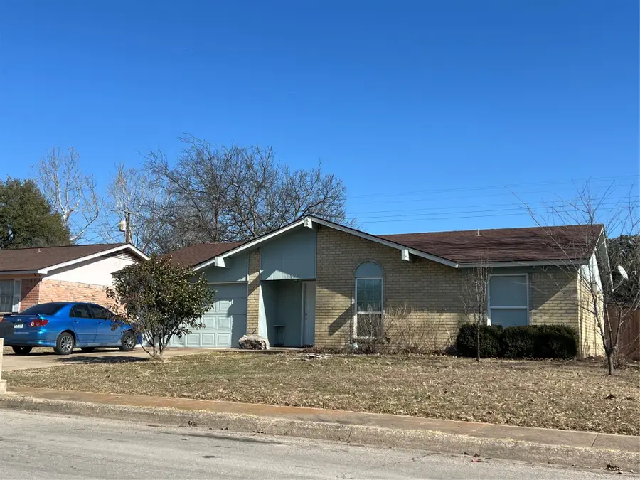 1207 Mars Drive, Cedar Hill, TX 75104 - #2