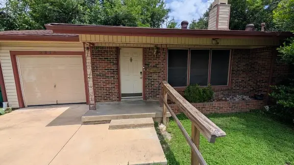 5313 Fossil Drive, Haltom City, TX 76117