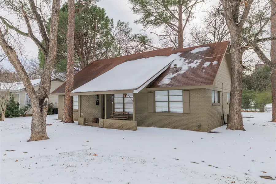 2501 Greenway Drive, Brownwood, TX 76801 - #3