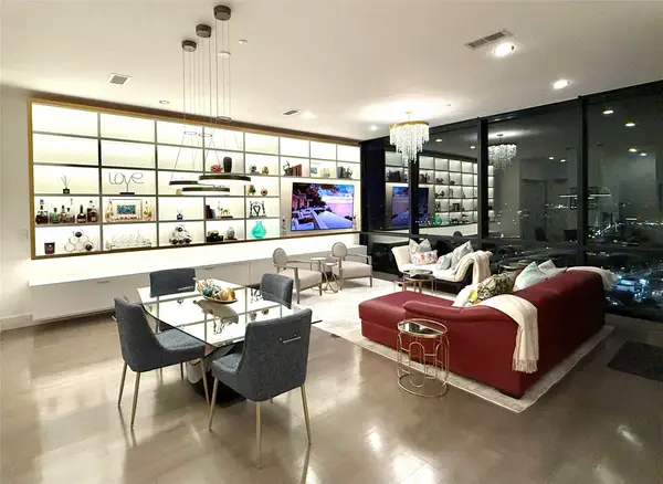 2200 Victory Avenue #2306, Dallas, TX 75219