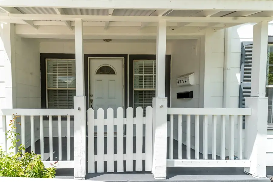 4212 Geddes Avenue, Fort Worth, TX 76107 - #3