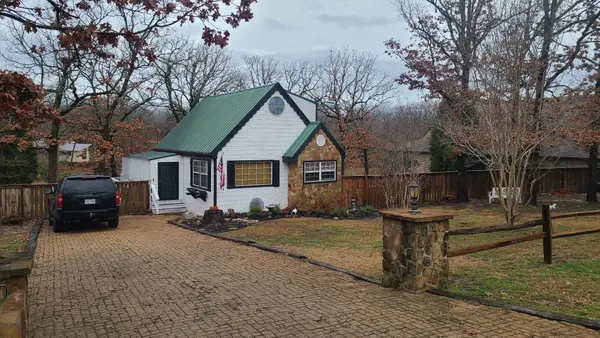 5650 Point Lavista, Malakoff, TX 75148