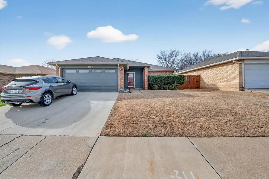 508 Valley Mills Drive, Arlington, TX 76018 - #2