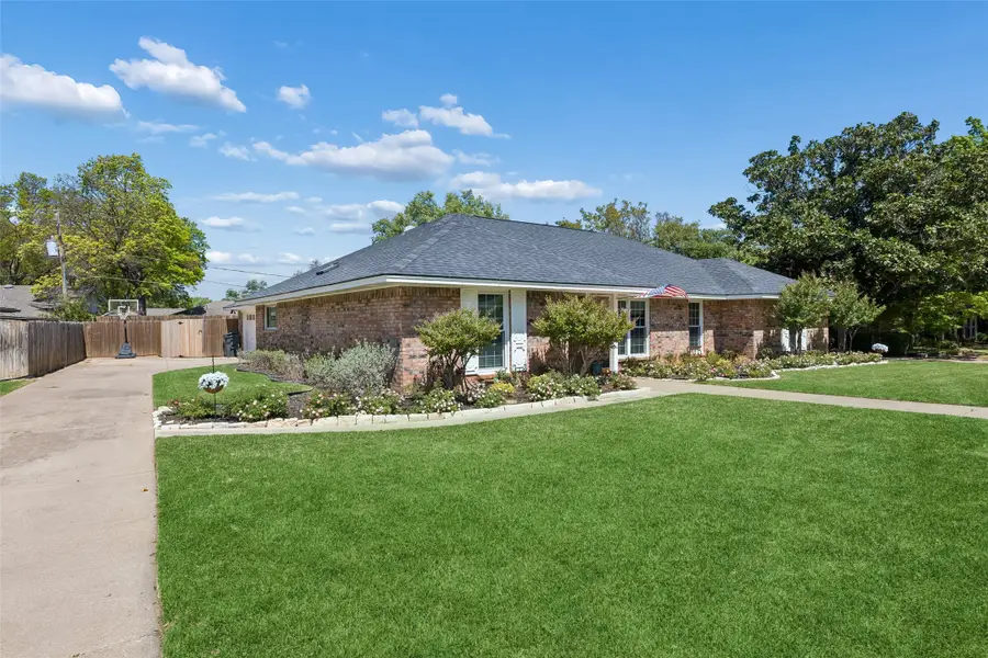 905 Bert Drive, Arlington, TX 76012 - #3