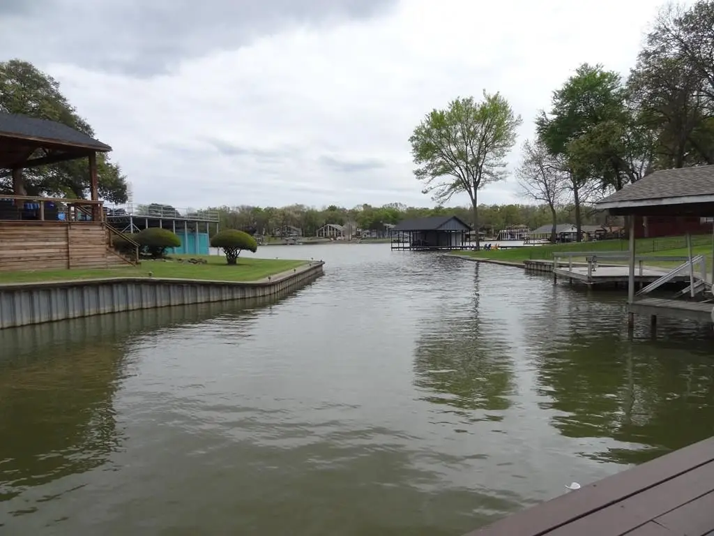 2052 Kanakoa Dr North, Tool, TX 75143 - #1