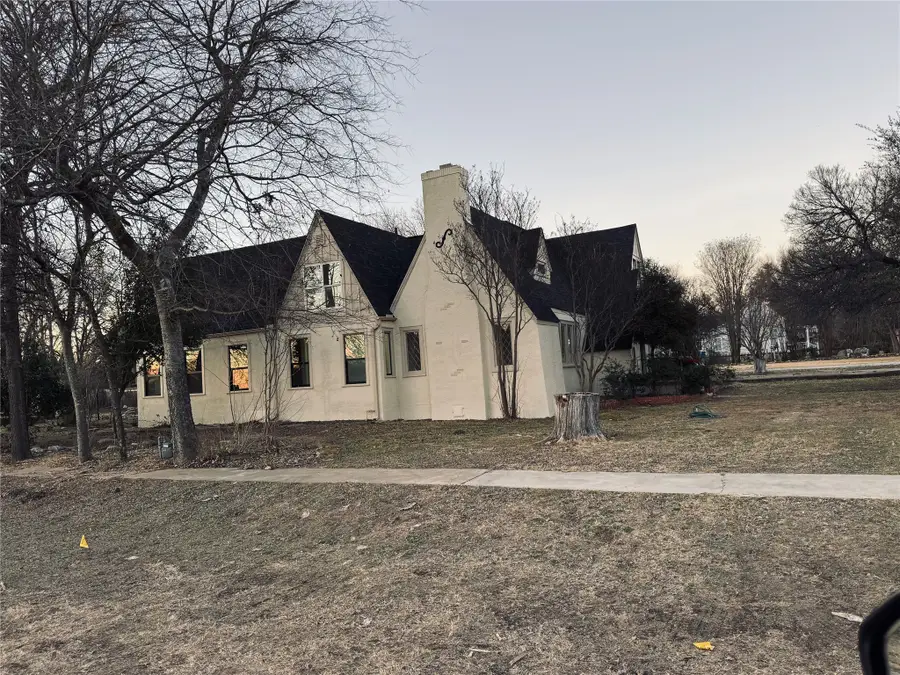 310 S Hickory, Hico, TX 76457 - #3