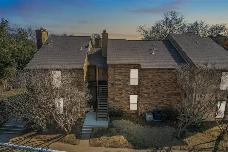 1909 Cloisters Drive #1021, Arlington, TX 76011 - #2