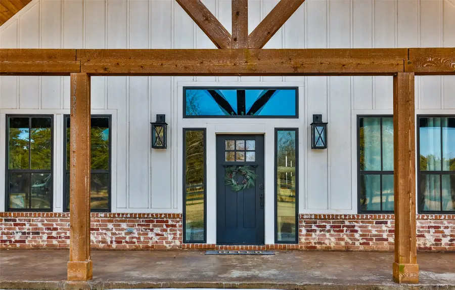 1205 Northshore Lane, Valley View, TX 76272 - #2