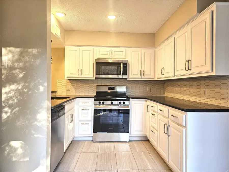 871 Dublin Drive #D, Richardson, TX 75080 - #3