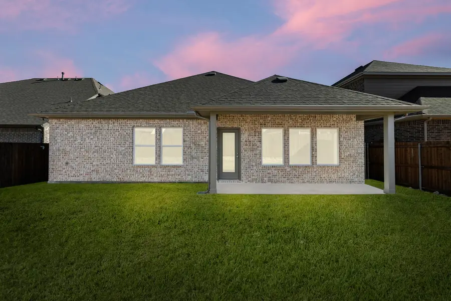 17224 Oxborough Drive, Justin Roanoke, TX 76247 - Image #2