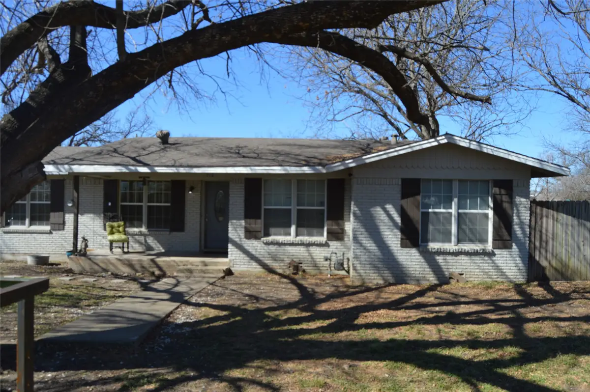 112 S 2nd Street, Godley, TX 76044 - #1