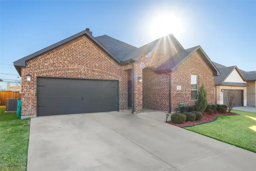 712 Hackamore Street, White Settlement, TX 76108 - #2