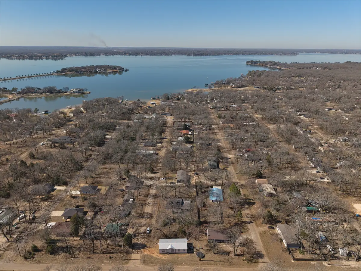 108 Blackfoot Drive, Mabank, TX 75156 - Image #1