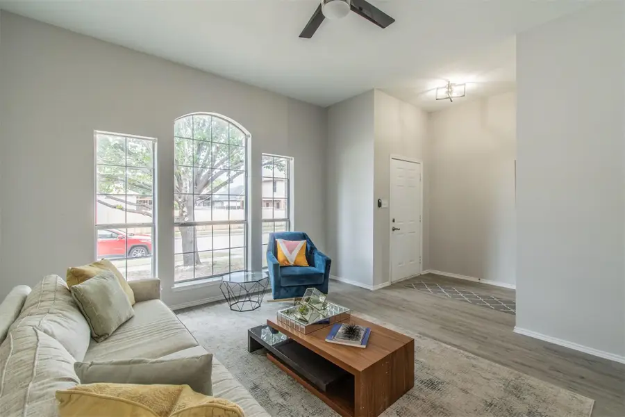 1937 Fox Meadow Trail, Grand Prairie, TX 75052 - #2