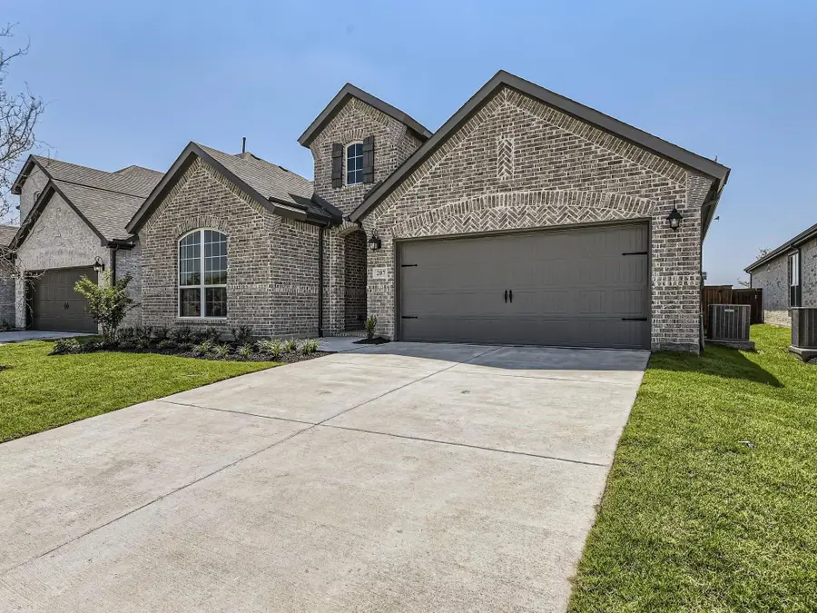 207 Buffalo Boulevard, Rhome, TX 76078 - #3