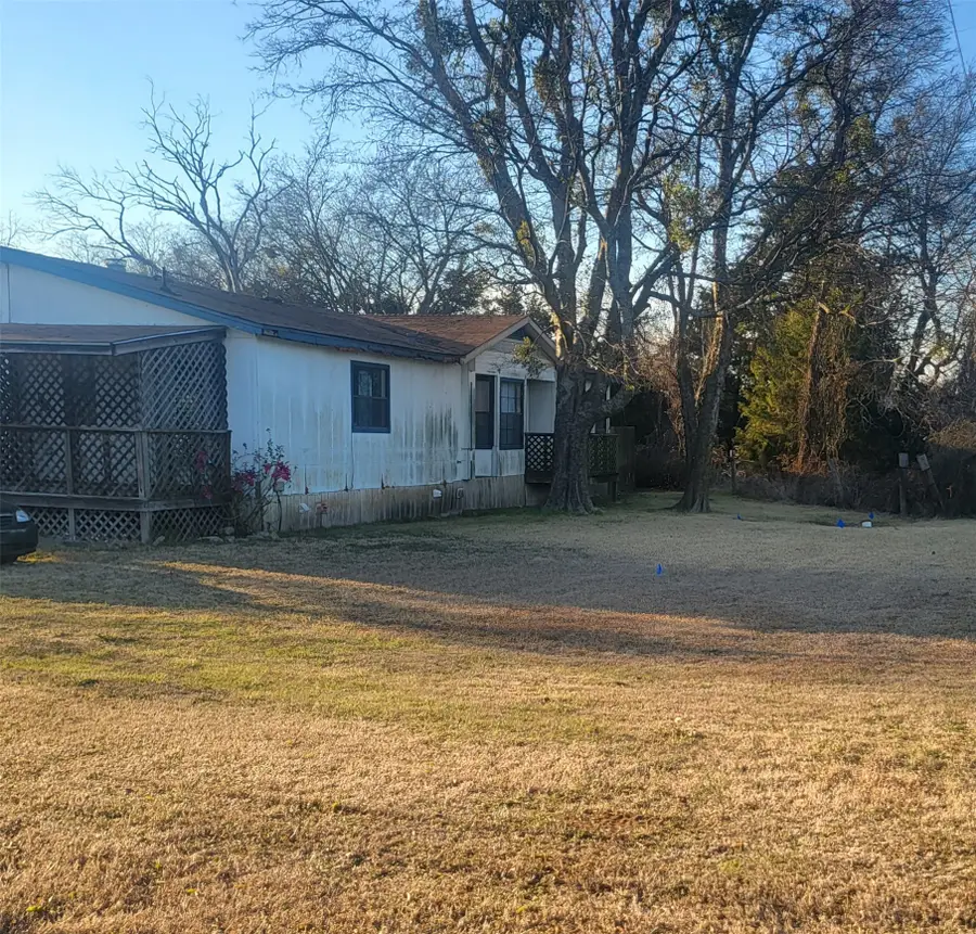 548 E Us Highway 69, Point, TX 75472 - #2