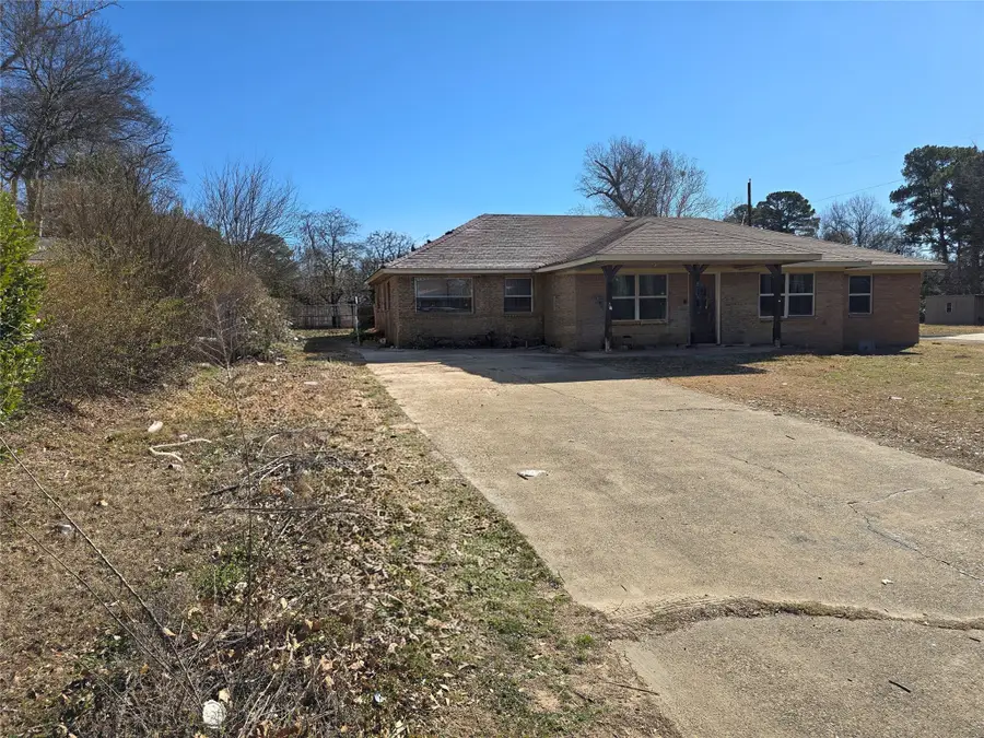 800 N Hamlett Street, Athens, TX 75751 - #2