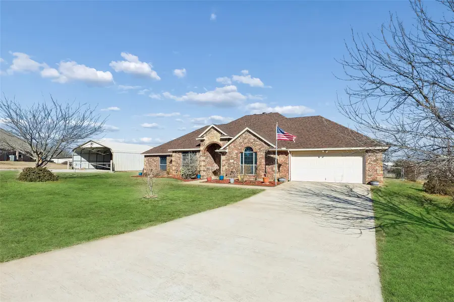 108 Falcons Eye Court, Weatherford, TX 76087 - #2