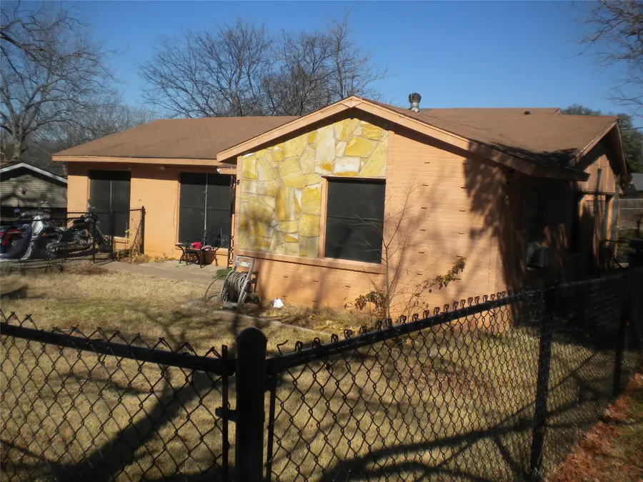 6057 Park Manor Drive, Dallas, TX 75241 - #2