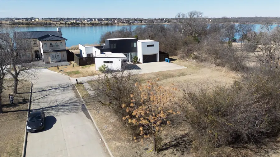 6502 Windward View Drive, Rowlett, TX 75088 - #3