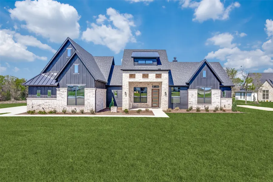 555 Aermotor Loop, Weatherford, TX 76085 - #3