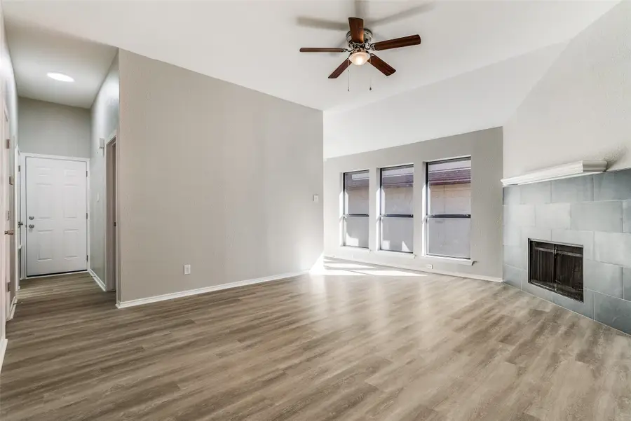 1625 Woodhall Way, Fort Worth, TX 76134 - #3