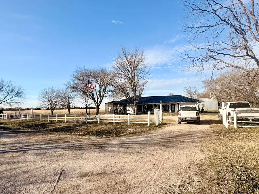 636 County Road 1535, Bonham, TX 75418 - #3