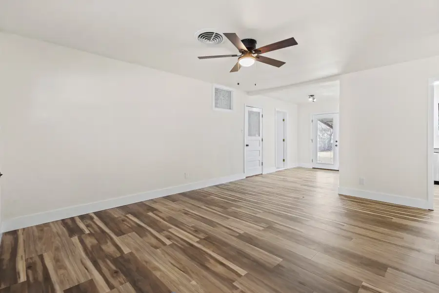 712 Pine Street, Hurst, TX 76053 - #3