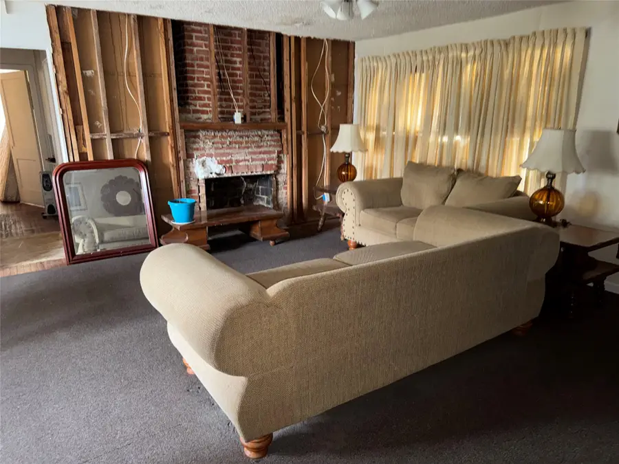 2427 Nicholson Drive, Dallas, TX 75224 - Image #3