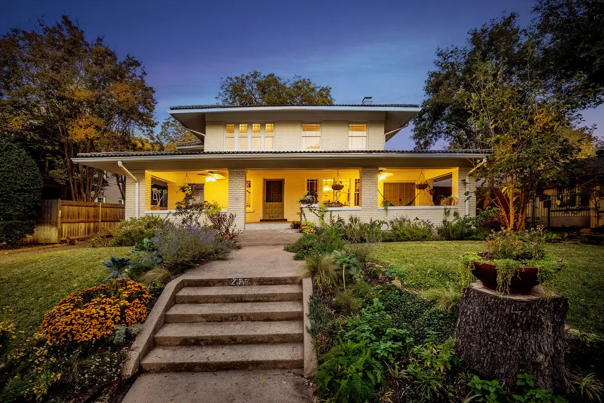 2417 5th Avenue, Fort Worth, TX 76110 - #1