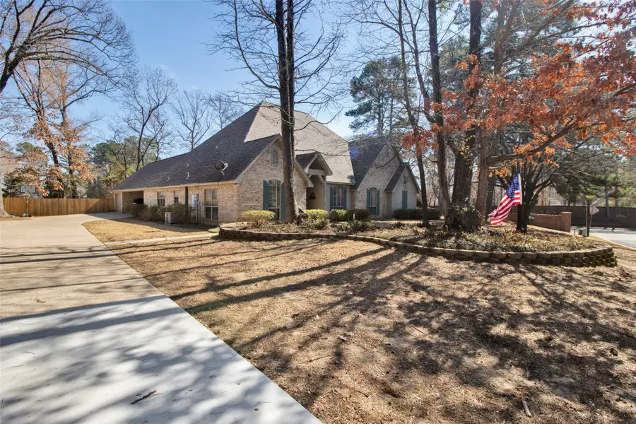 3800 Holly Ridge Drive, Longview, TX 75605 - #2